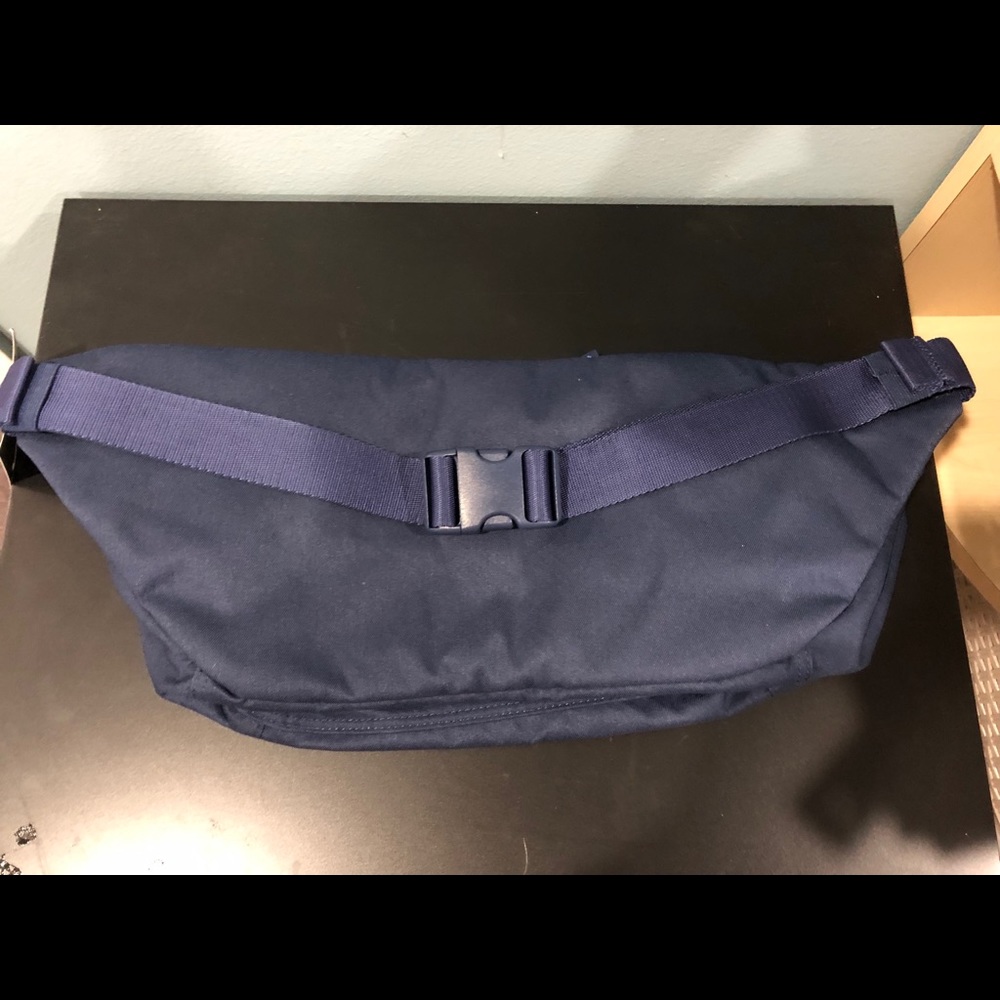 NWT Nike x Stash Tech Waist Fanny Pack - Picture 4 of 7